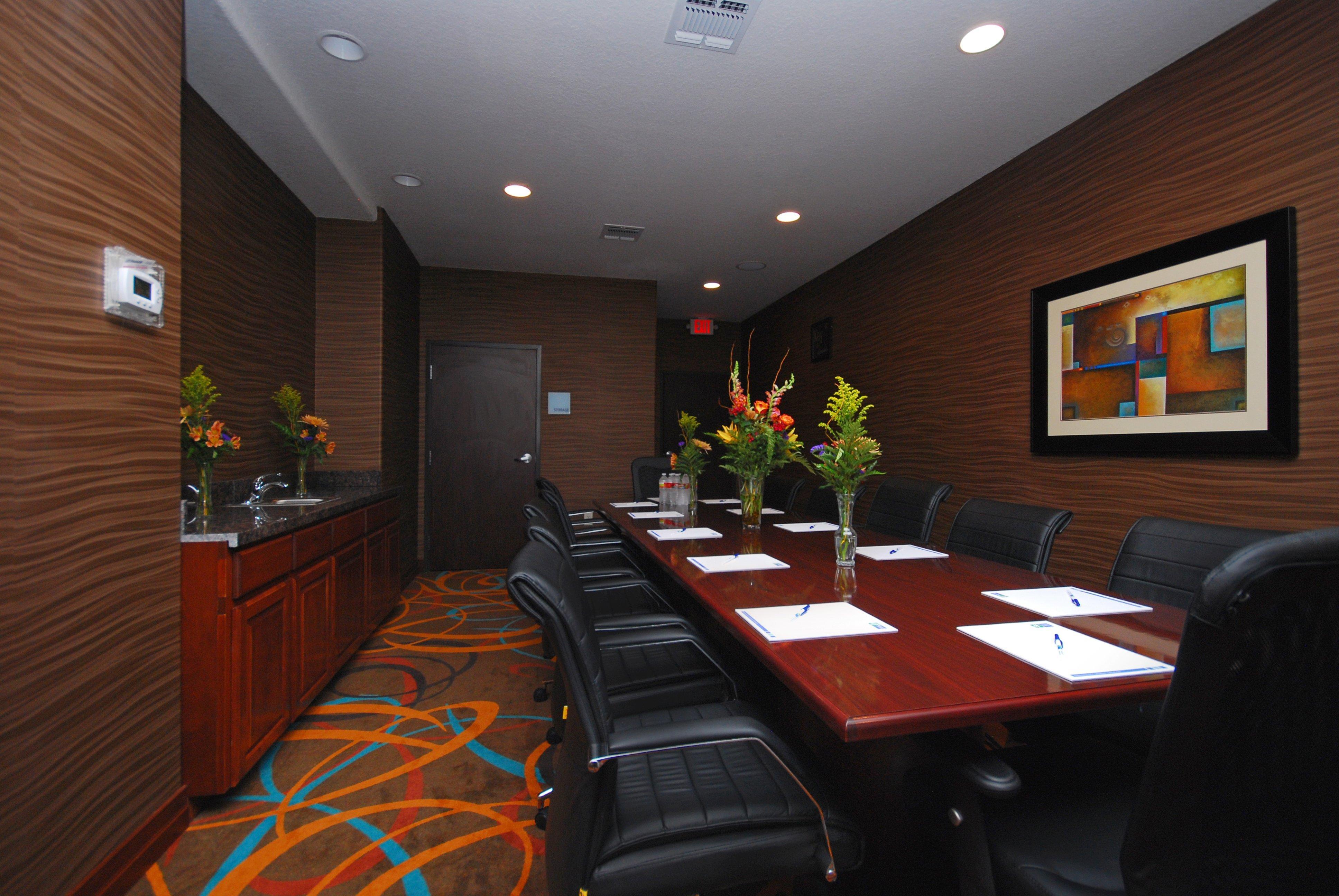 Holiday Inn Express & Suites Gonzales By Ihg Esterno foto