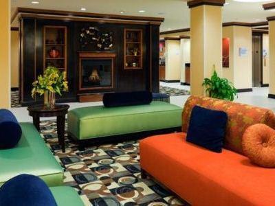 Holiday Inn Express & Suites Gonzales By Ihg Esterno foto